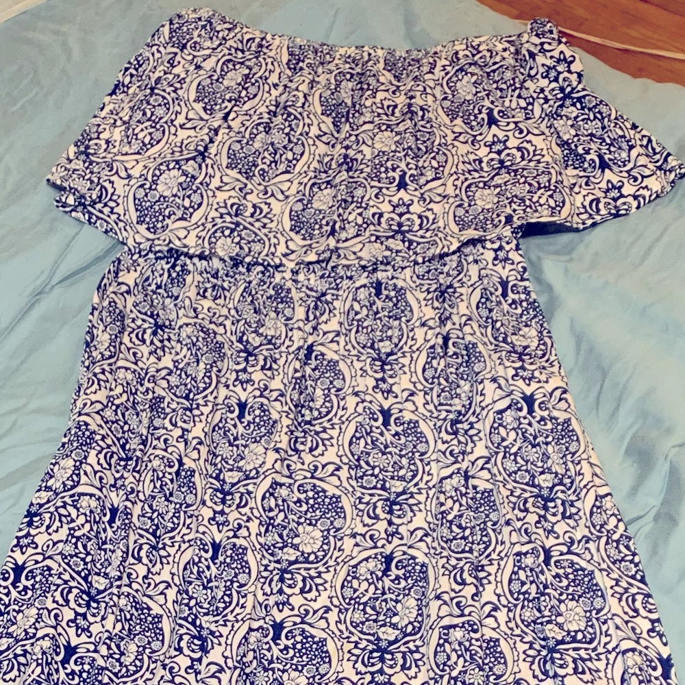 Strapless maxi sundress with navy blue floral print. Size large
